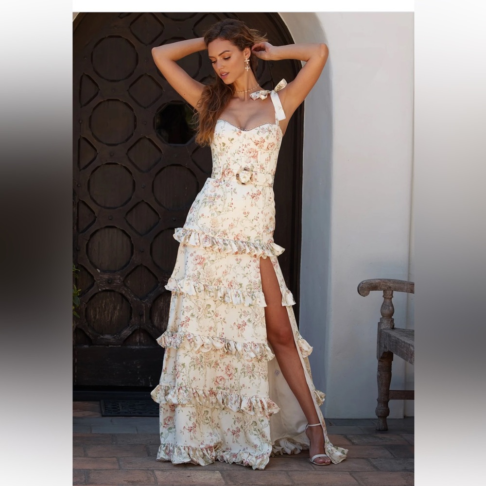 V Chapman Lisianthus Dress Carmel Valley Rose